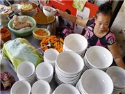 Bóng đá anh, ngoại hạng anh, lịch thi đấu euro 2012, Một cách nhìn khác về “bún mắng”, “cháo chửi”